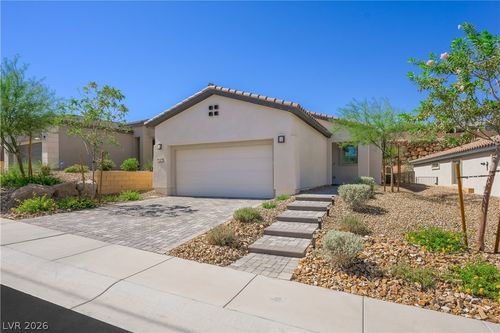 69 Stone Bluff Ln, Henderson, NV, 89011-1580 | Card Image