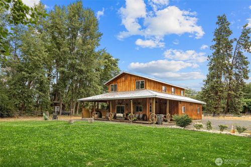11761 N Thorp Hwy, Thorp, WA, 98946-9503 | Card Image