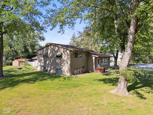 3042 Fairlawn Dr, Columbus, IN, 47203-3168 | Card Image