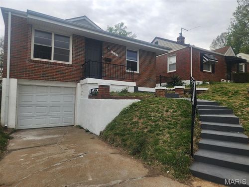 4707 Roxie Street, St Louis, MO, 63121 | Card Image