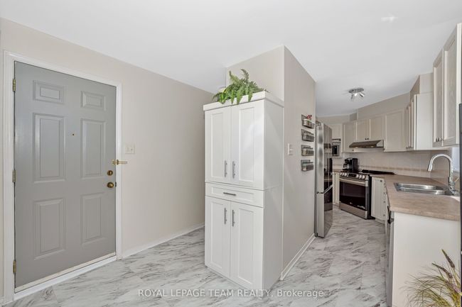 6 - 85 Cresthaven Dr, Condo with 2 bedrooms, 2 bathrooms and 1 parking in Nepean ON | Image 14