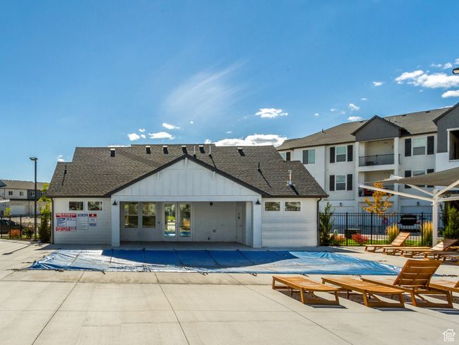 Pool, Club House, Sun Bathing - 20 steps from your home! | Image 18