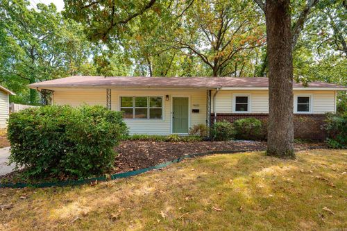 9605 Brooks Ct, Little Rock, AR, 72205-2101 | Card Image
