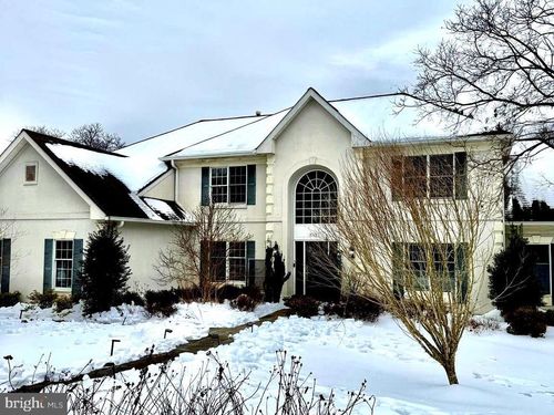 10317 Brittenford Dr, VIENNA, VA, 22182-1861 | Card Image