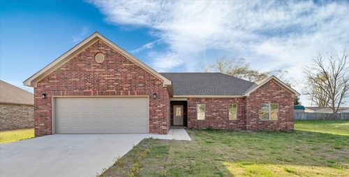 121 Pecan St, Lake City, AR, 72437-8881 | Card Image