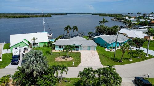 11803 Island Ave, MATLACHA, FL, 33993-9769 | Card Image