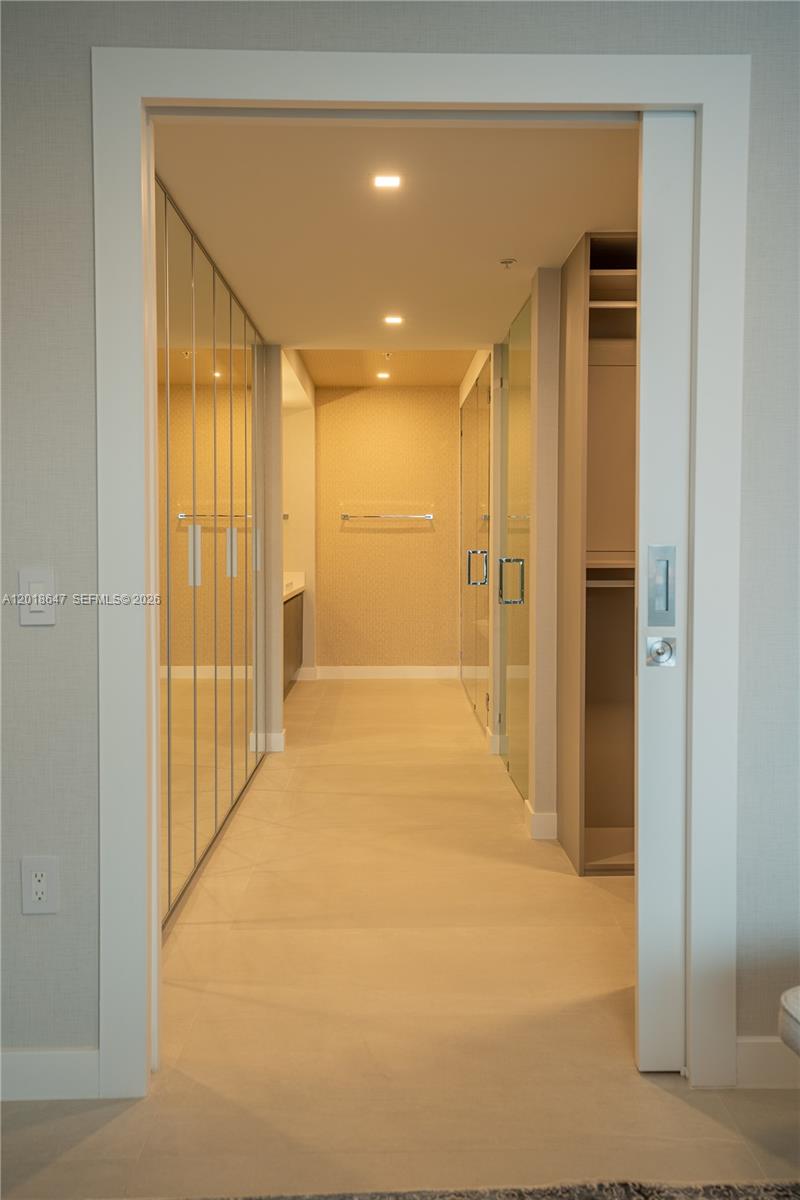 Residential Lease in Sunny Isles Beach 5