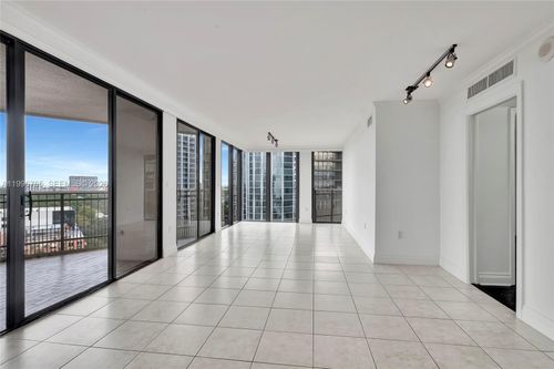 16g-2901 S Bayshore Dr, Miami, FL, 33133-6017 | Card Image