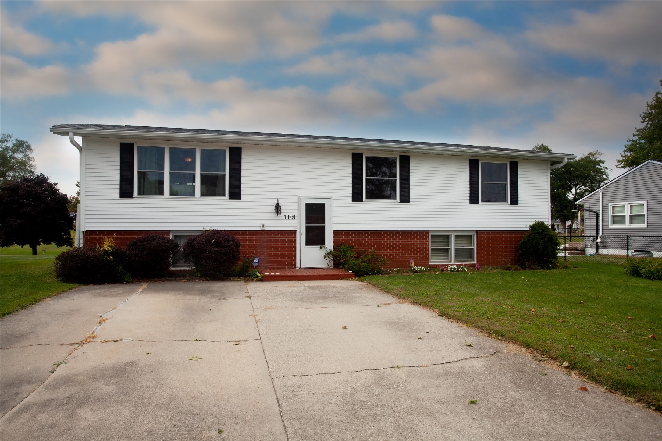 Harrison Ave, Baxter, IA 50028