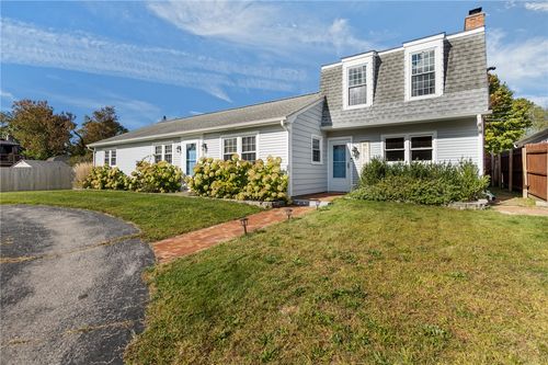 48 Breezy Lake Dr, Coventry, RI, 02816-8018 | Card Image