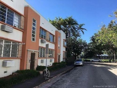 apt-7-736 12th St, Miami Beach, FL, 33139-4536 | Card Image