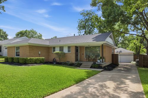 11645 Colmar St, Dallas, TX, 75218-1825 | Card Image