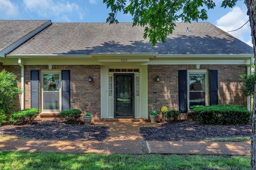 925 E Northfield Blvd, Murfreesboro, TN, 37130-1242 | Card Image