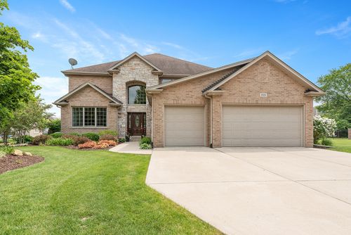 2024 Taller Rd, Morris, IL, 60450-6833 | Card Image