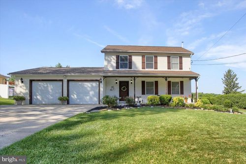 908 Sunnyside Rd, HUMMELSTOWN, PA, 17036-9731 | Card Image