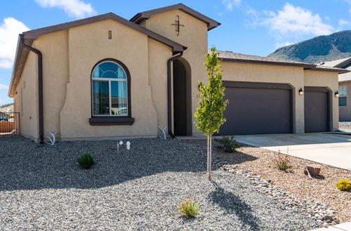 3771 Santa Fe Trl Sw, Los Lunas, NM, 87031 | Card Image