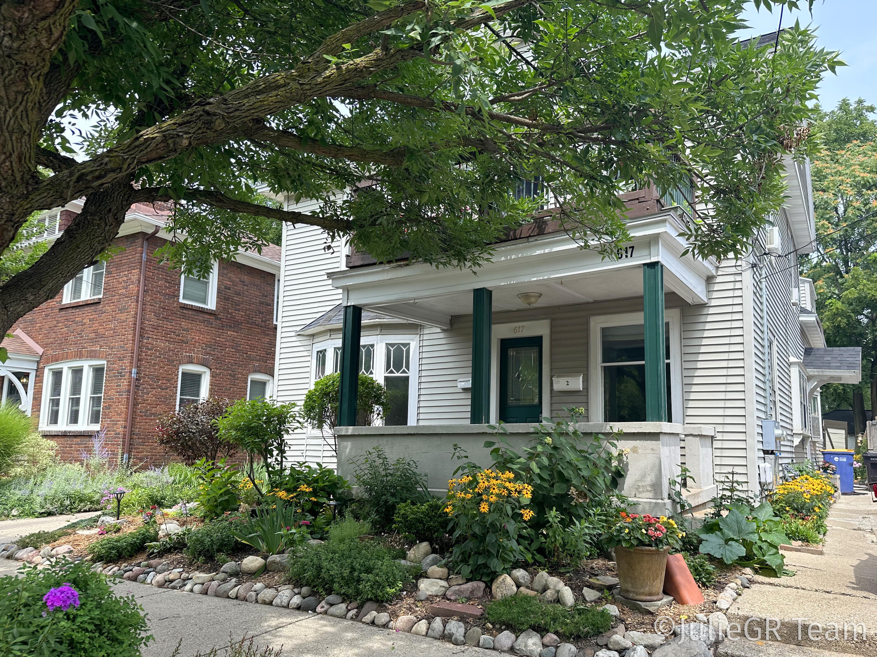 Atwood St, Grand Rapids, MI 49503