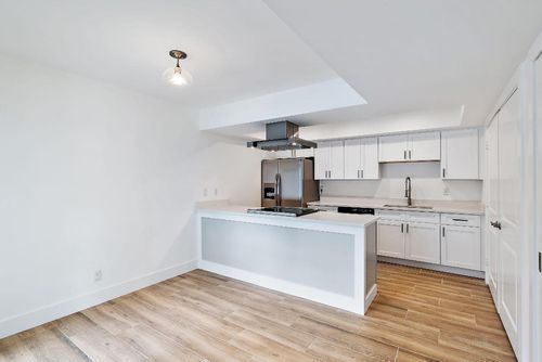 8-401 Southwind Dr, North Palm Beach, FL, 33408-5355 | Card Image