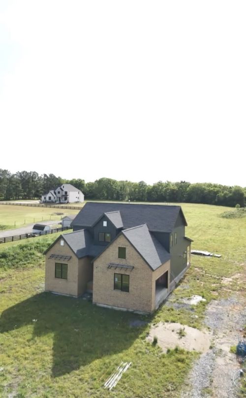 2121 Kingwood Ln, Rockvale, TN, 37153-4022 | Card Image