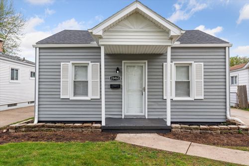 28460 Beechwood St, Garden City, MI, 48135-2415 | Card Image