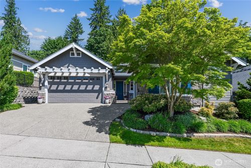 13310 239th Way Ne, Redmond, WA, 98053-6273 | Card Image