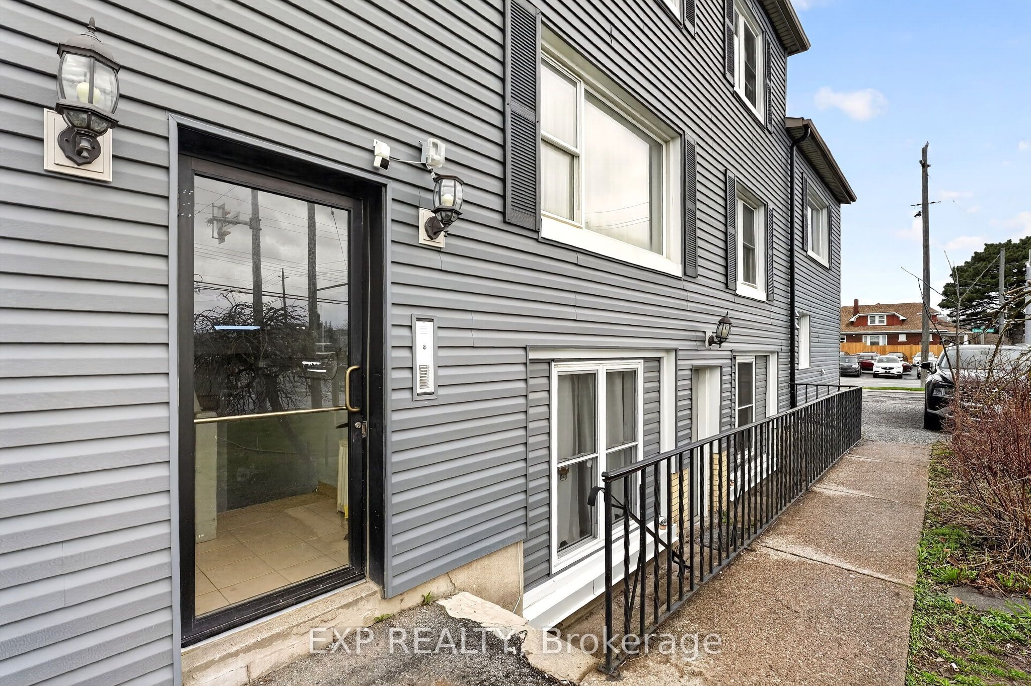 Commercial Sale in St. Catharines 2