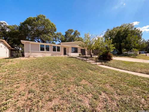 222 Colebrook Dr, San Antonio, TX, 78228-1712 | Card Image