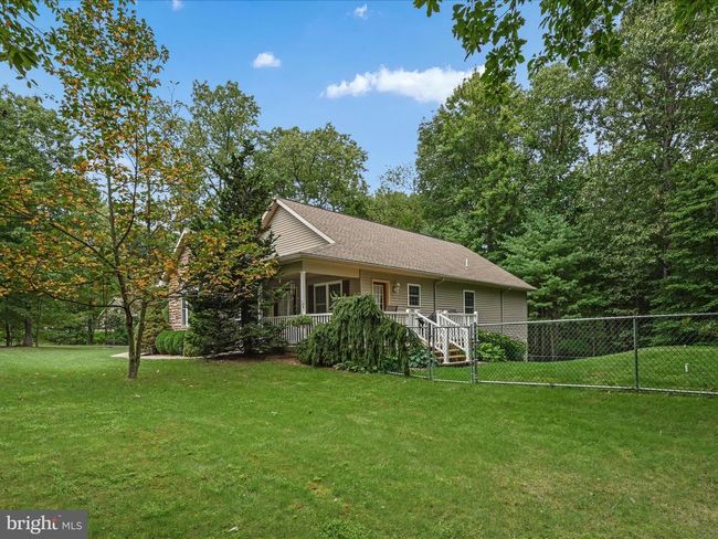 2416 Crow Foot Dr, House other with 3 bedrooms, 3 bathrooms and null parking in AUBURN PA | Image 28