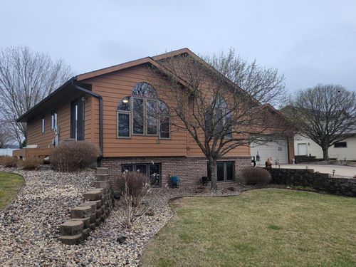 604 Hanover Ct, Rushford, MN, 55971-7706 | Card Image