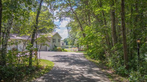 24140 W Fawn Rd Ne, Stacy, MN, 55079-9387 | Card Image