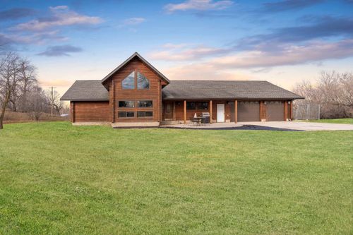 42748 Long Lake Rd, Ottertail, MN, 56571-9413 | Card Image