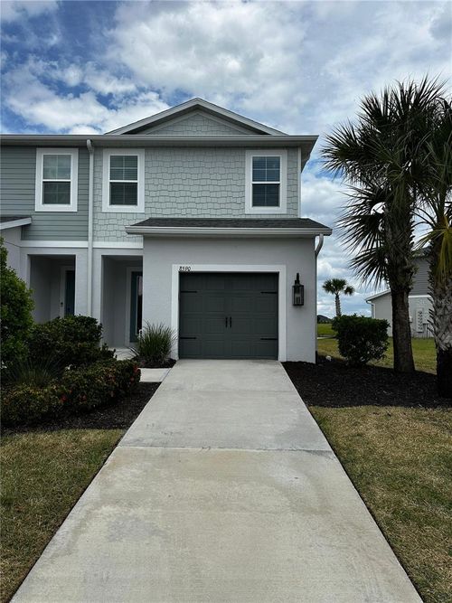 8590 Canyon Creek Trl, PARRISH, FL, 34219-1365 | Card Image