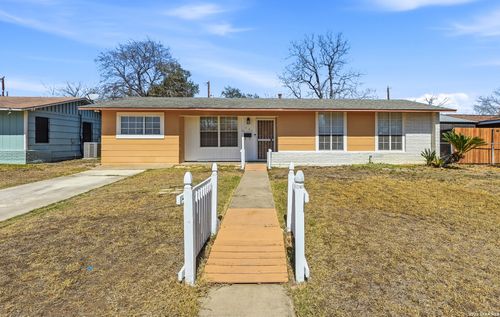 131 Dublin, San Antonio, TX, 78223 | Card Image