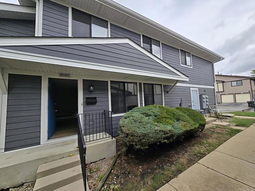 6267-6267 Gold Cir, Hanover Park, IL, 60133-4919 | Card Image