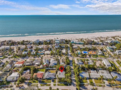 35 Juniper Way, CLEARWATER, FL, 33767-1031 | Card Image