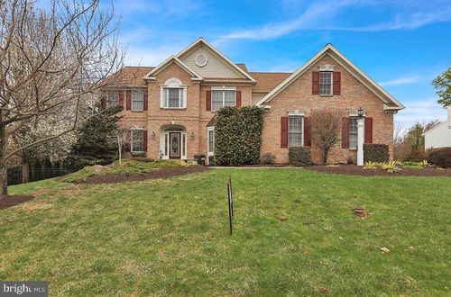 3304 Harwood Ln, Sinking Spring, PA, 19608-8814 | Card Image