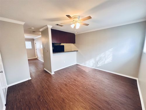 108-805 S Center Street, Austin, TX, 78704 | Card Image