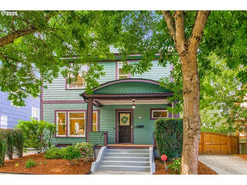 516 Ne Morris St, Portland, OR, 97212-3159 | Card Image