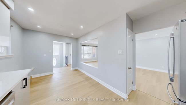 UPPER - 3254 Fieldgate Dr, House attached with 3 bedrooms, 2 bathrooms and 1 parking in Mississauga ON | Image 14