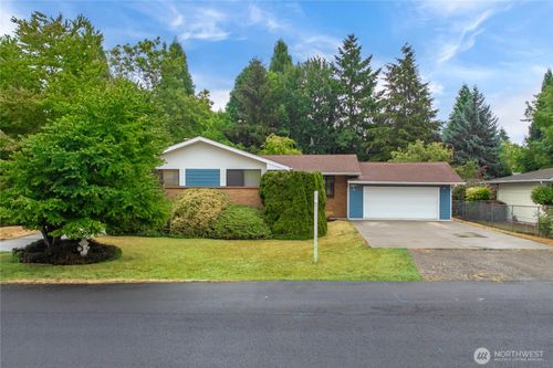 750 Hilltop Ave, Kent, WA, 98031-3118 | Card Image