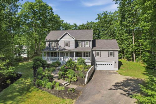 7 Lefevre Dr, Kingston, NH, 03848-3490 | Card Image