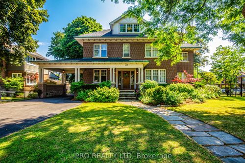 447 Simcoe St N, Oshawa, ON, L1G4T8 | Card Image