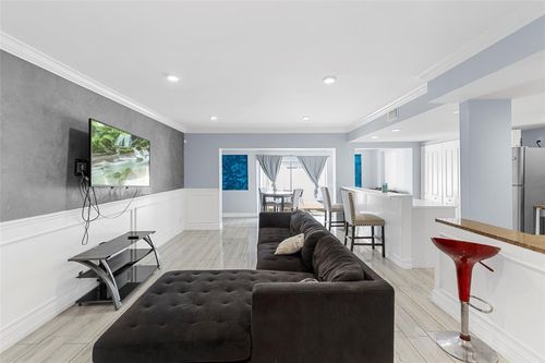 g-1521 Nw 80th Ave, Margate, FL, 33063-9409 | Card Image