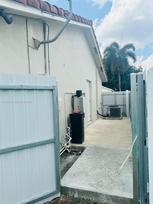 --12601 Sw 223rd St, Miami, FL, 33170-4492 | Card Image