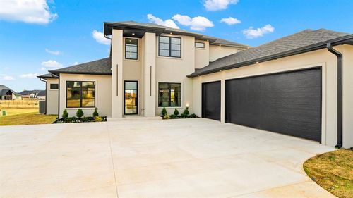 2412 Nw 227th St, Edmond, OK, 73025-9221 | Card Image
