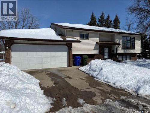 1498 Lacroix St, Prince Albert, SK, S6V7T8 | Card Image