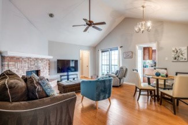 APT-1102 - 2835 Keller Springs Rd, Condo with 2 bedrooms, 1 bathrooms and null parking in Carrollton TX | Image 5
