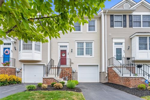 90 Courtshire Lane, Penfield, NY, 14527 | Card Image