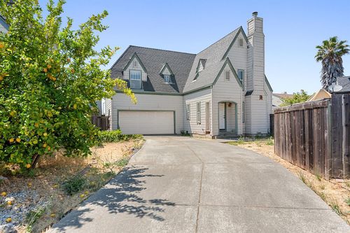 2357 Mikayla Dr, Santa Rosa, CA, 95403-1844 | Card Image