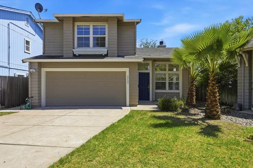 2230 Halsey Cir, Davis, CA, 95618-6121 | Card Image